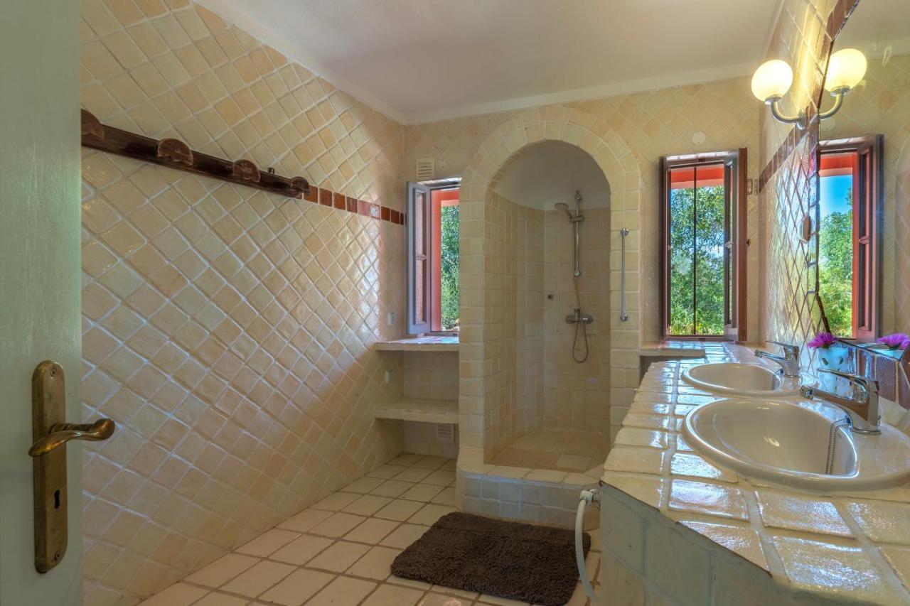 Morro Dos Anjos - Authentic Farmhouse With A View Just 3Km From Olhao Exterior photo
