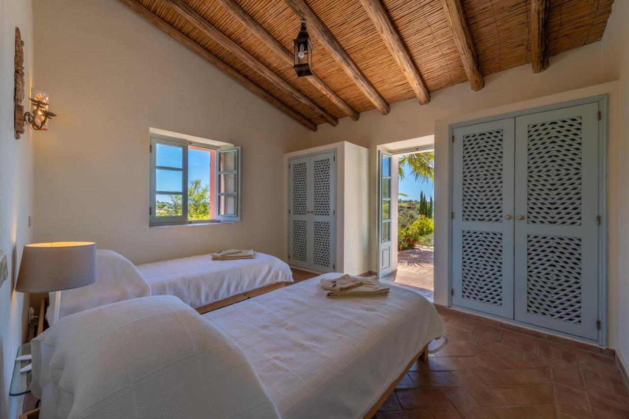 Morro Dos Anjos - Authentic Farmhouse With A View Just 3Km From Olhao Exterior photo