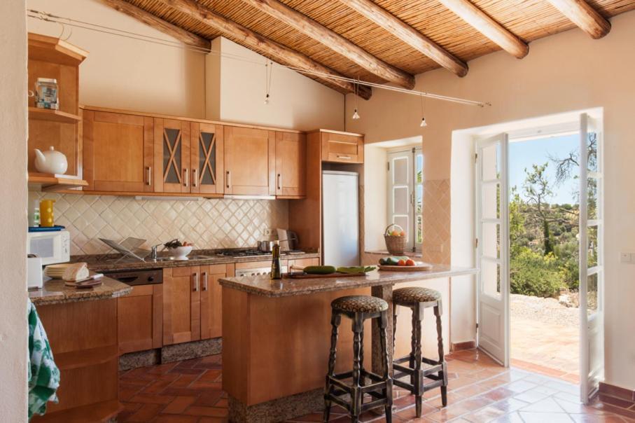 Morro Dos Anjos - Authentic Farmhouse With A View Just 3Km From Olhao Exterior photo